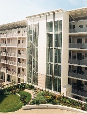 Specifying aluminium curtain walling