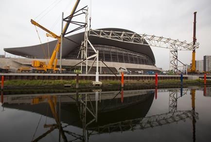 Aquatic centre