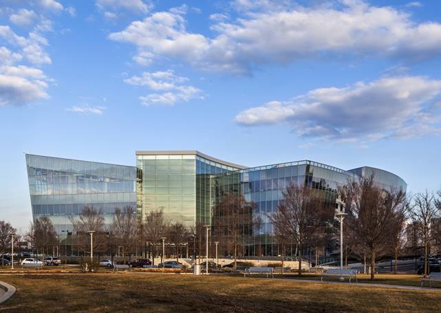GSK office in Philadelpia image by Francis Dzikowski  Esto for Robert A.M. Stern Architects